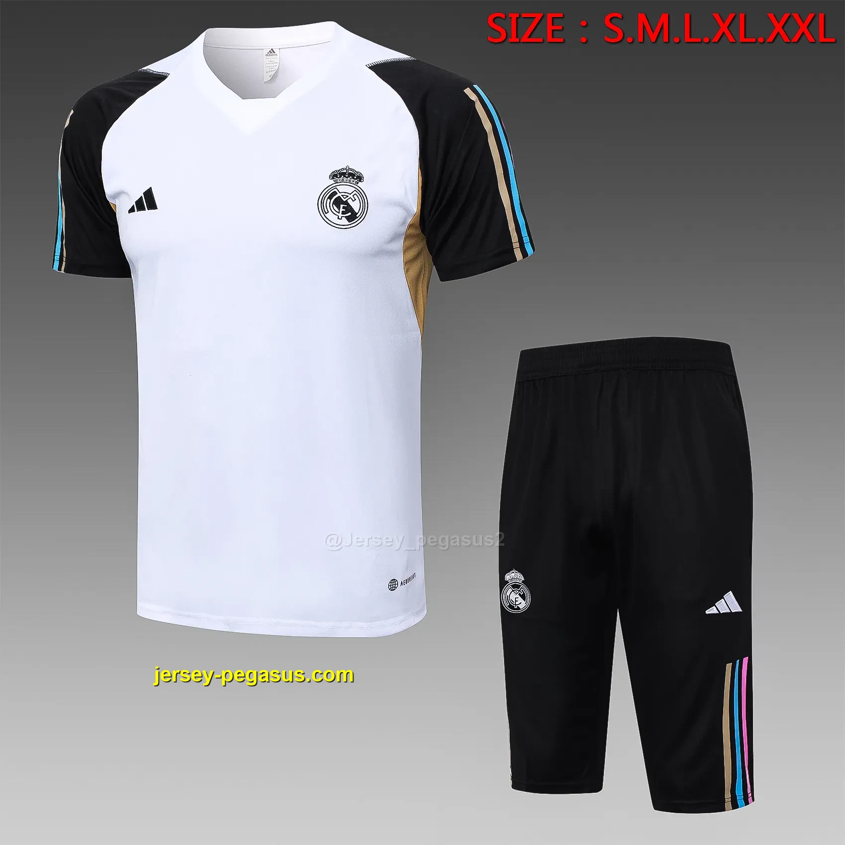 Short-sleeved 2324 Real Madrid white (with cropped pants) Short-sleeved 2324 Real Madrid white (with cropped pants)