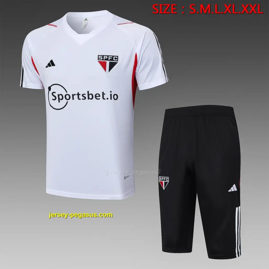 Short-sleeved 2324 Saint Paul White (with cropped pants)