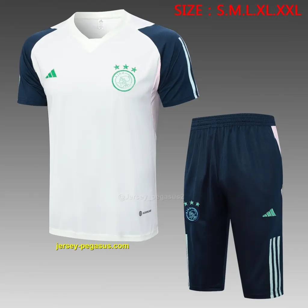 short sleeve 2324 Ajax light green (with cropped pants)