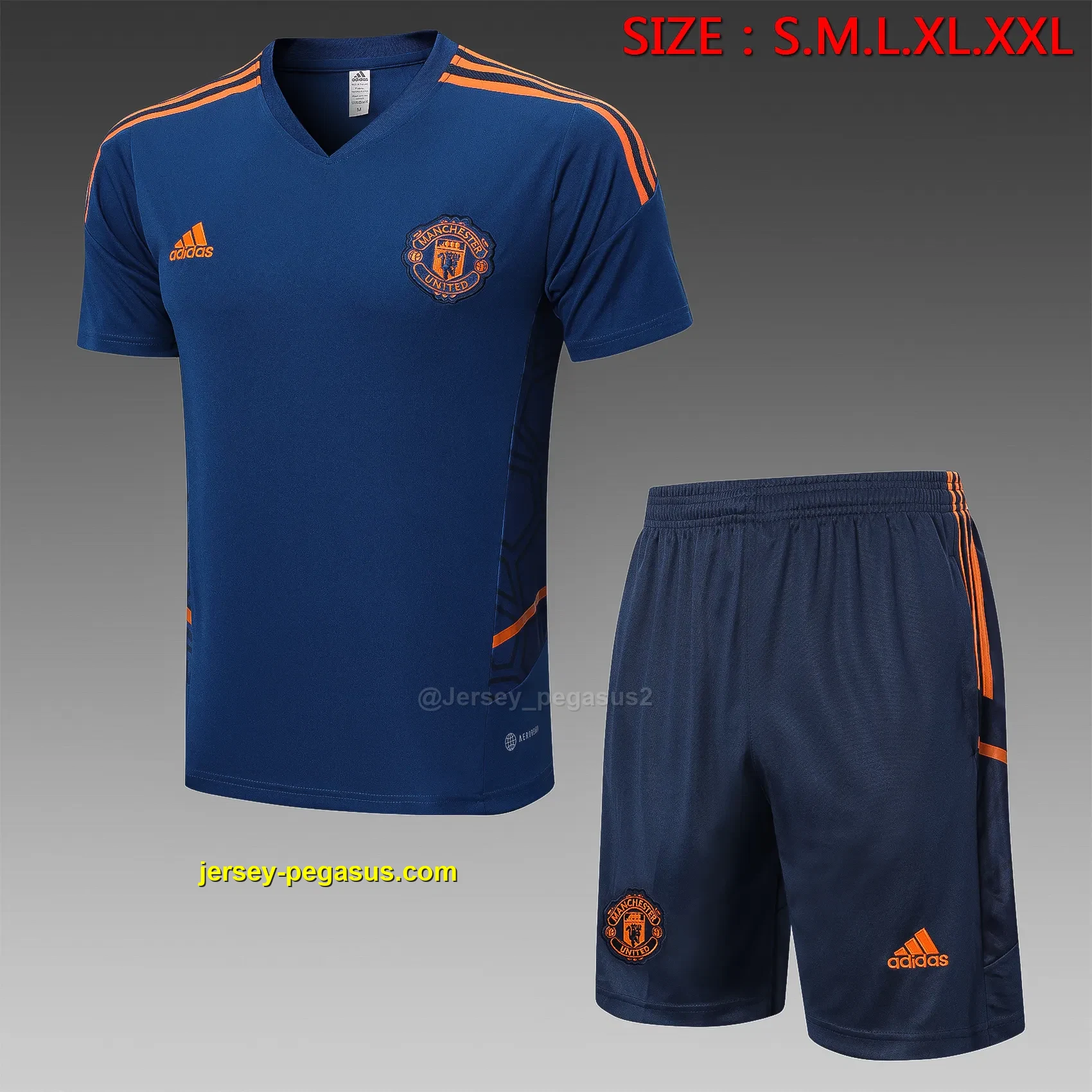 short-sleeved 2223 Manchester United indigo (with cropped pants) short-sleeved 2223 Manchester United indigo (with cropped pants)