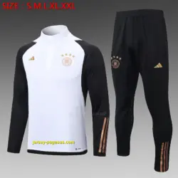 2223 half-pull German white sleeves black