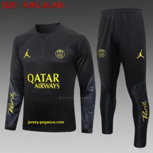 2324 Half Pull Jordan Paris Black