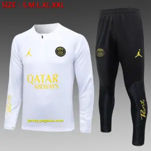 2324 Half Pull Jordan Paris White