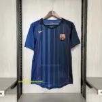 Retro Barcelona 2004-05 away jersey