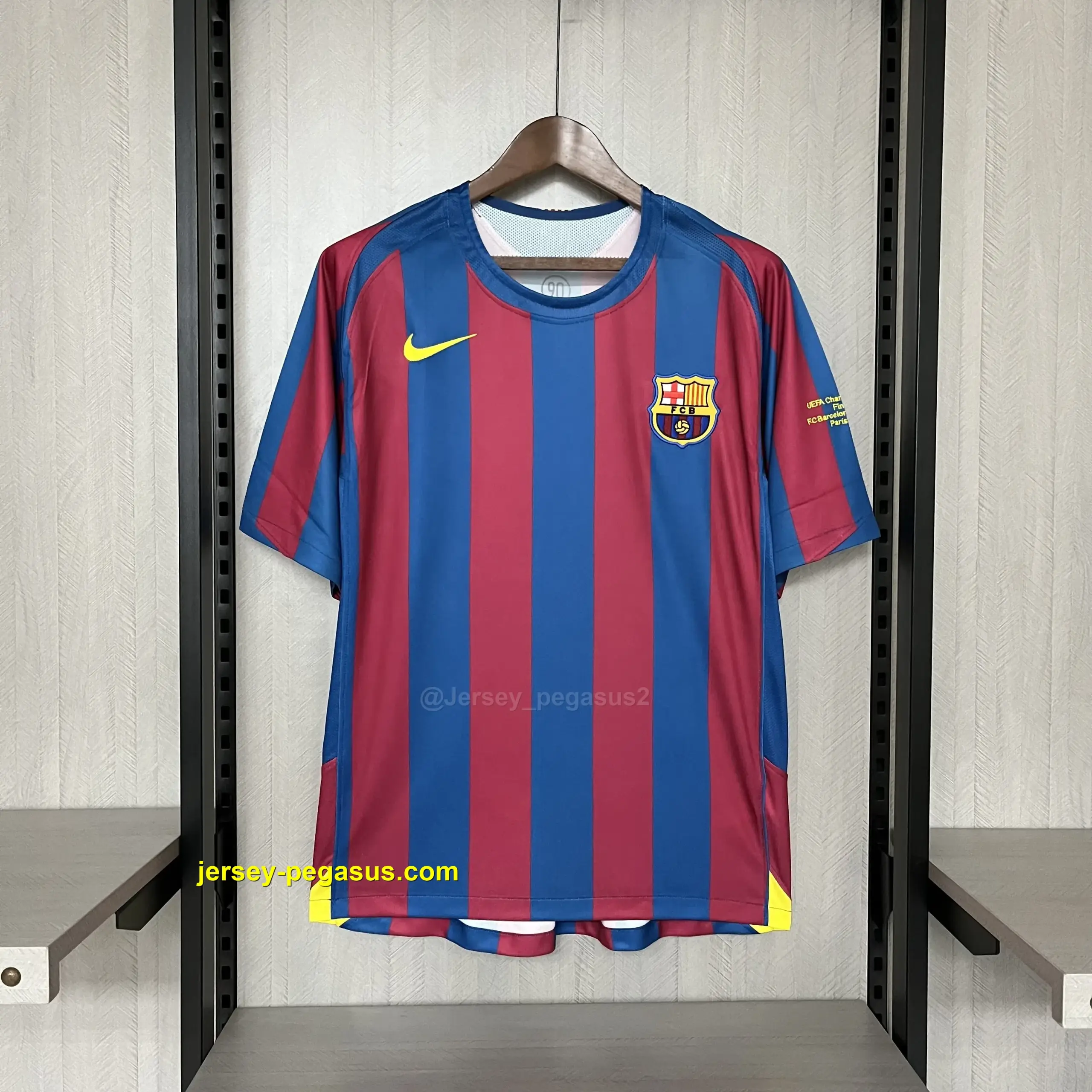 Retro Barcelona 2005-06 Champions League Edition Retro Barcelona 2005-06 Champions League Edition