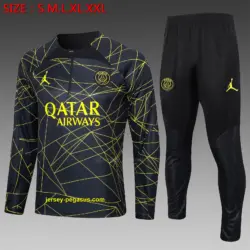 2324 Jordan Paris Black