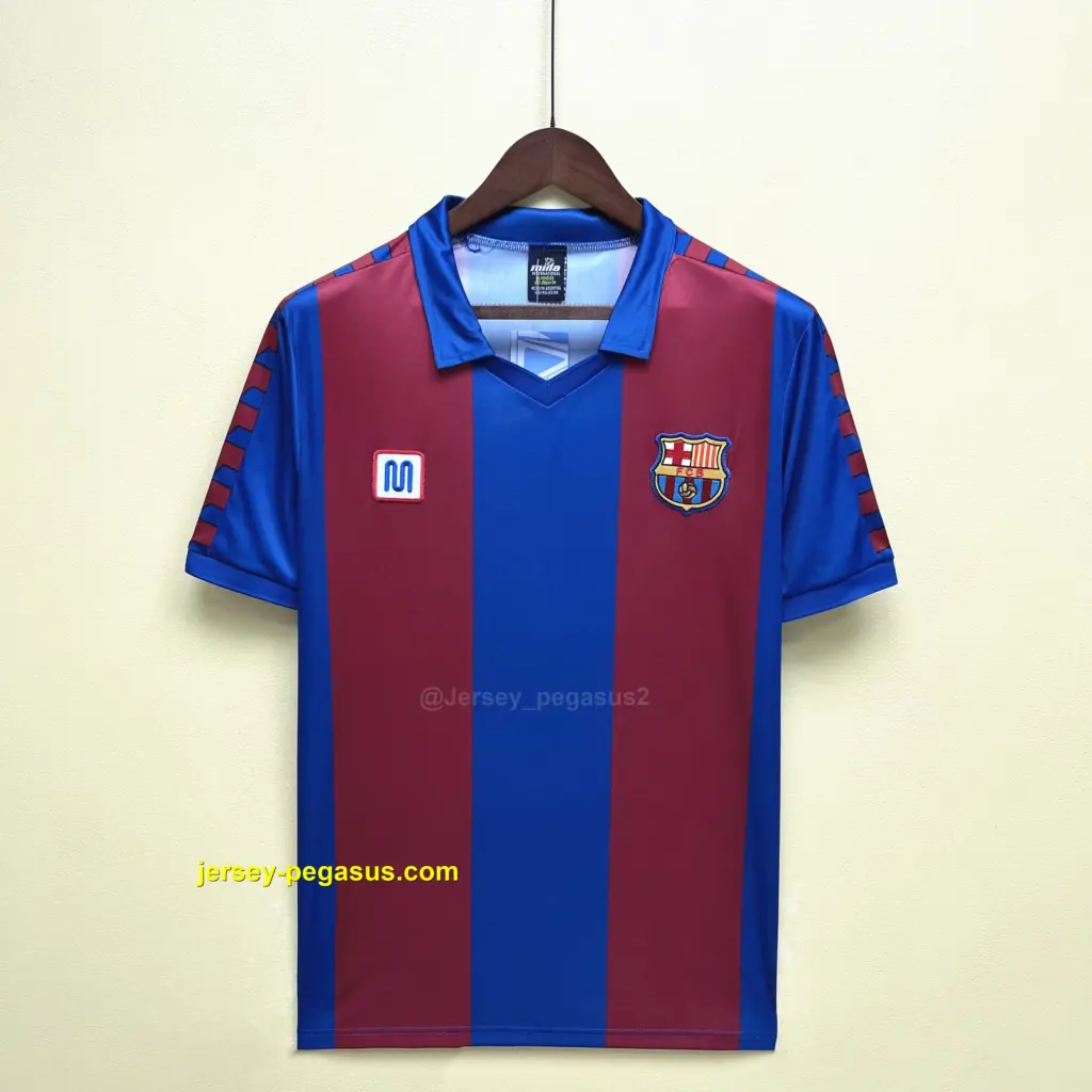 Retro Barcelona Home