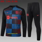 2425 Half La Barcelona black (vertical inkjet)-Barcelona