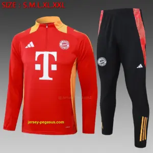 2425 half pull Bayern red (yellow collar)-Bayern Munich
