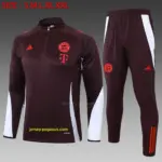 2425 half pull Bayern red brown-Bayern Munich