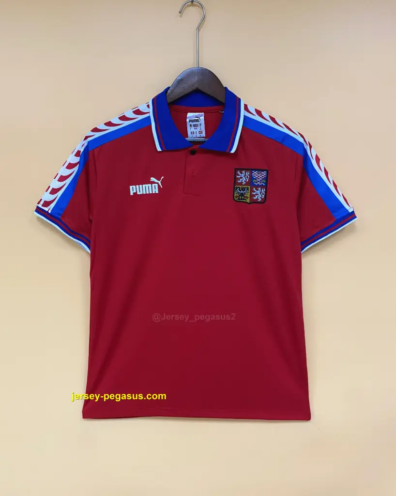 Retro Czech 1996 Home
