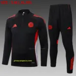 2526 half pull Bayern black-Bayern Munich