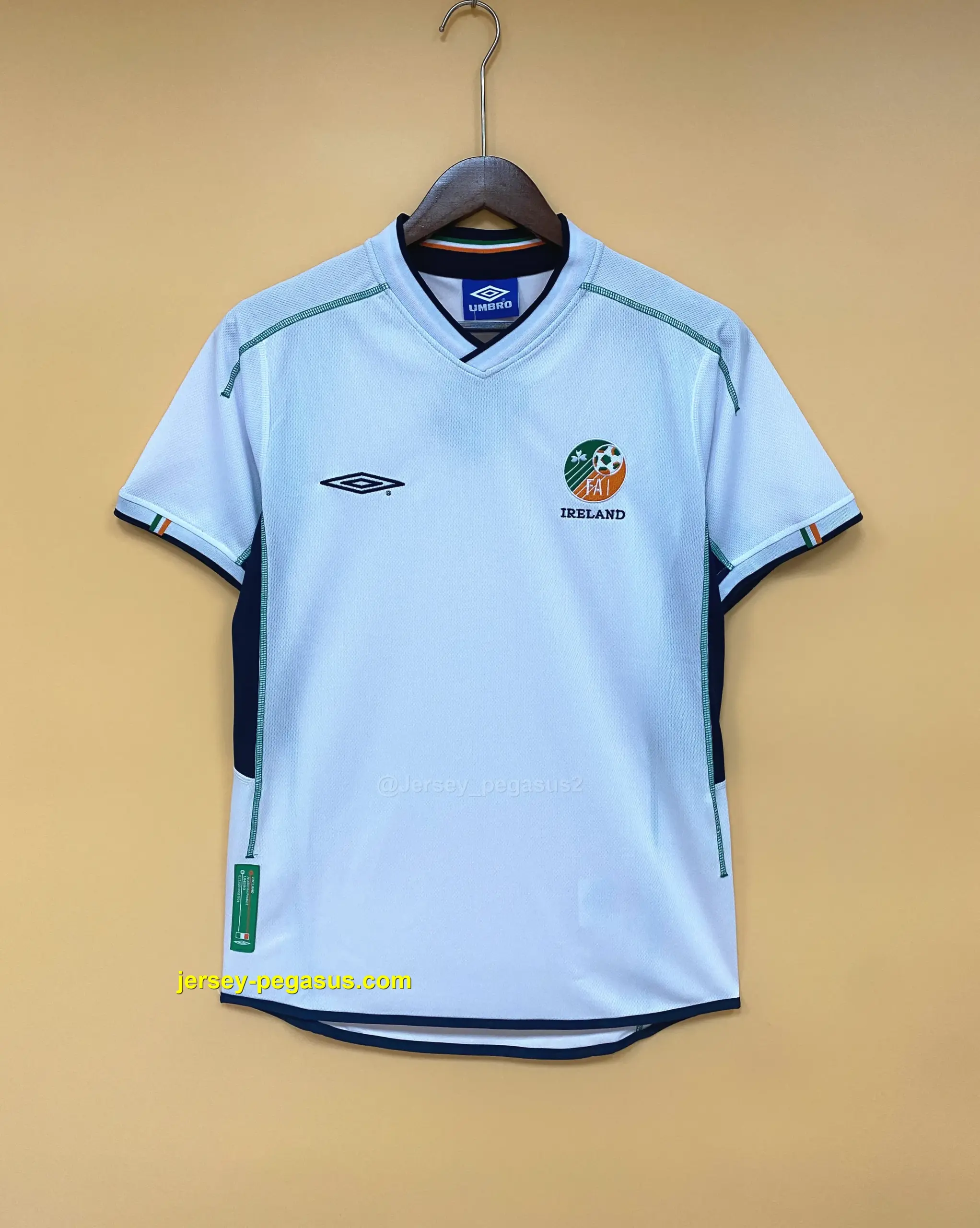 Retro Ireland 2002 away Retro Ireland 2002 away