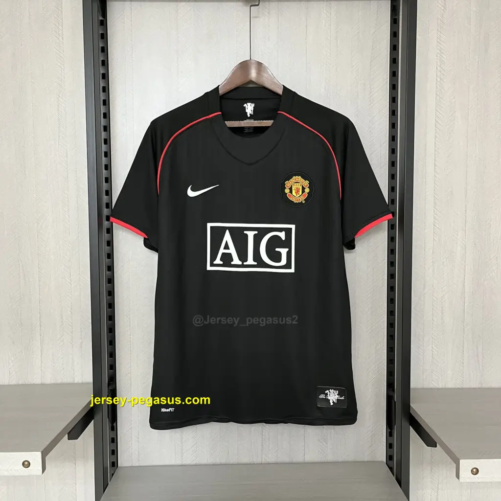 Retro M-U 2007-08 Away