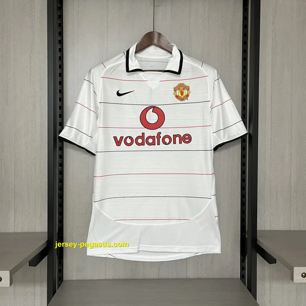 Retro M-U2004-06 away jersey