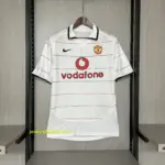Retro M-U2004-06 away jersey
