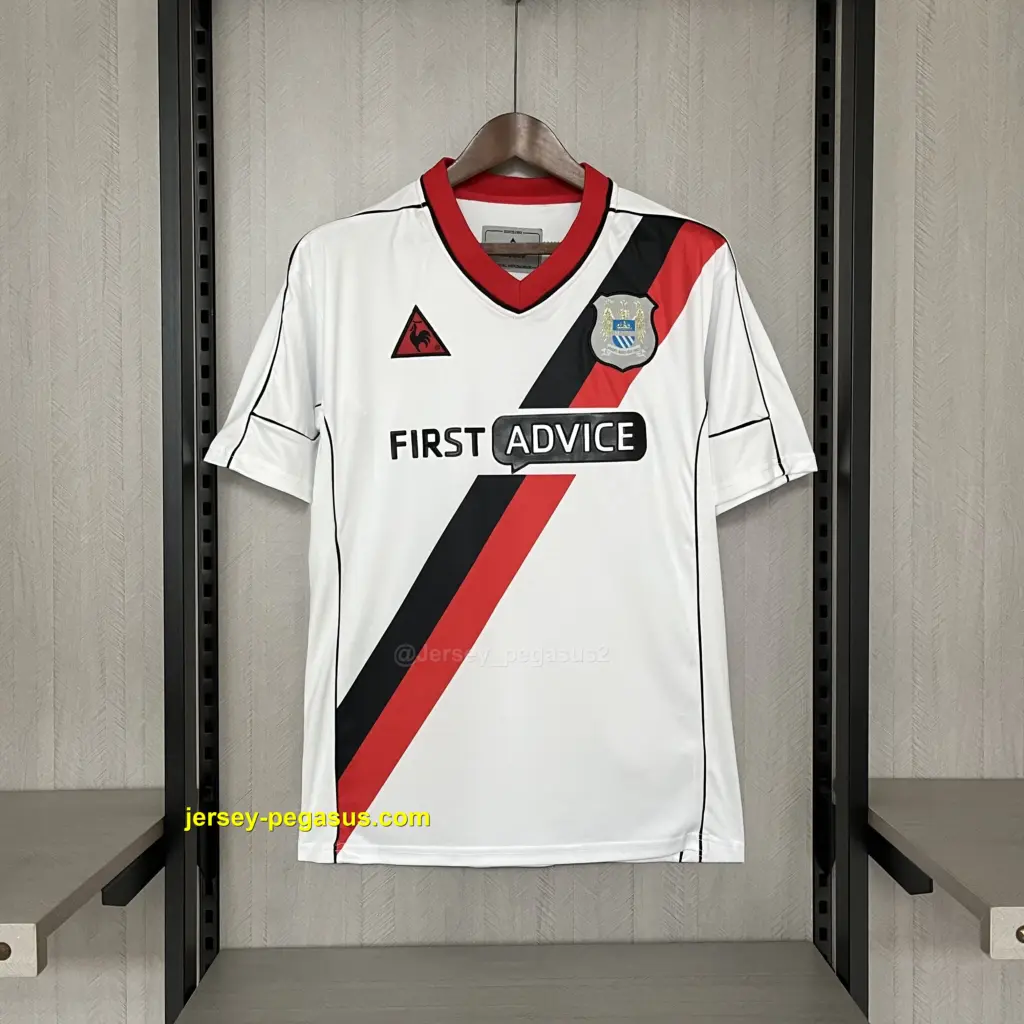 Retro Manchester City 2002-03 away jersey