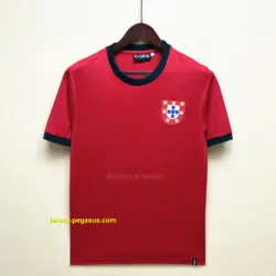 Retro Portugal 1966-69 Home