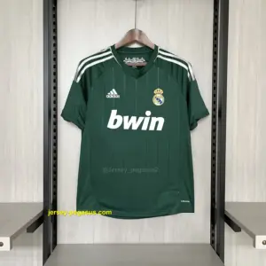 Retro Real Madrid 2012-13 III Jersey