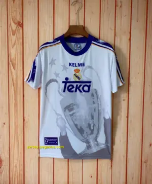 Retro Real Madrid Champions League 7-time Champion Commemorative Edition