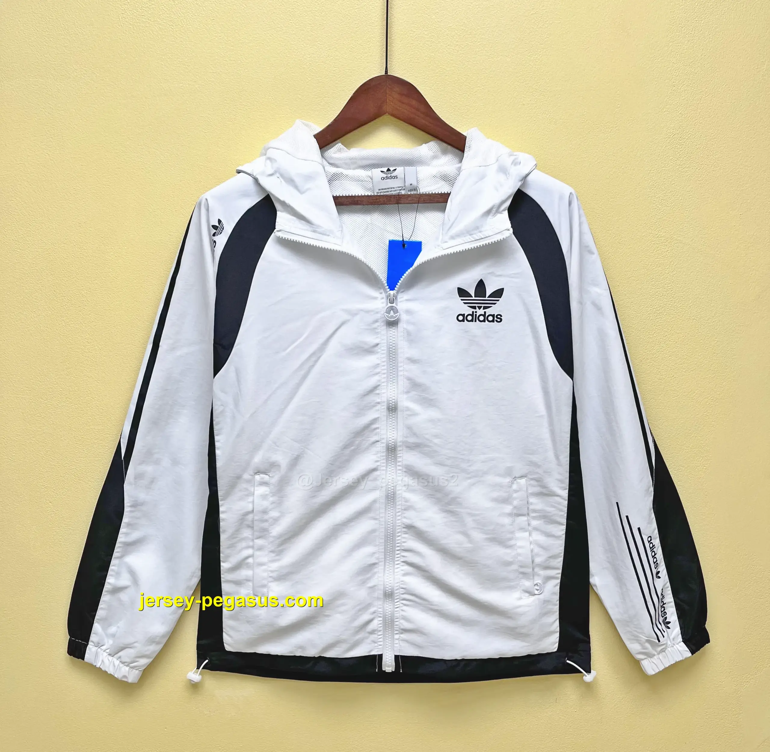 Trench coat com capuz Adidas preto e branco Trench coat com capuz Adidas preto e branco