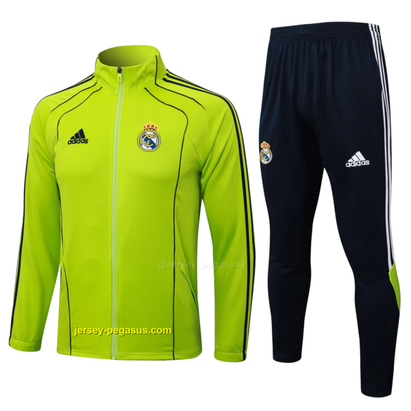 Real Madrid Jacket Training suit - Style 04 Real Madrid Jacket Training suit - Style 04