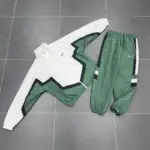 0262150 Nike casual suit