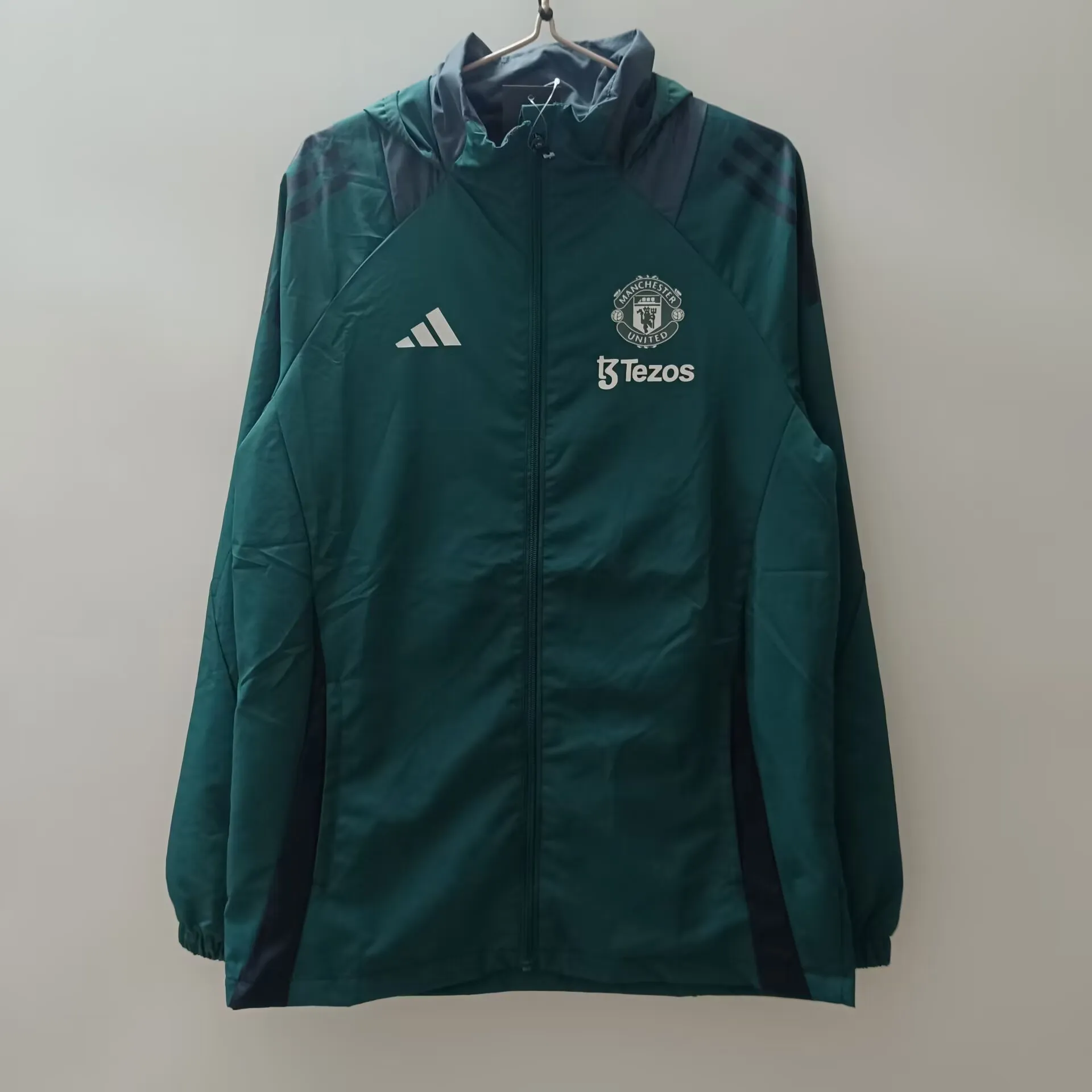 2425 Manchester United Green Hidden Cap 2425 Manchester United Green Hidden Cap