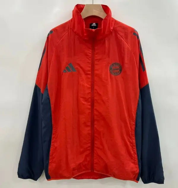 Bayern black and red single-sided embroidered windbreaker Bayern black and red single-sided embroidered windbreaker