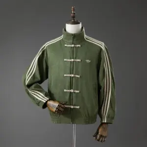 Chinese Tang suit green