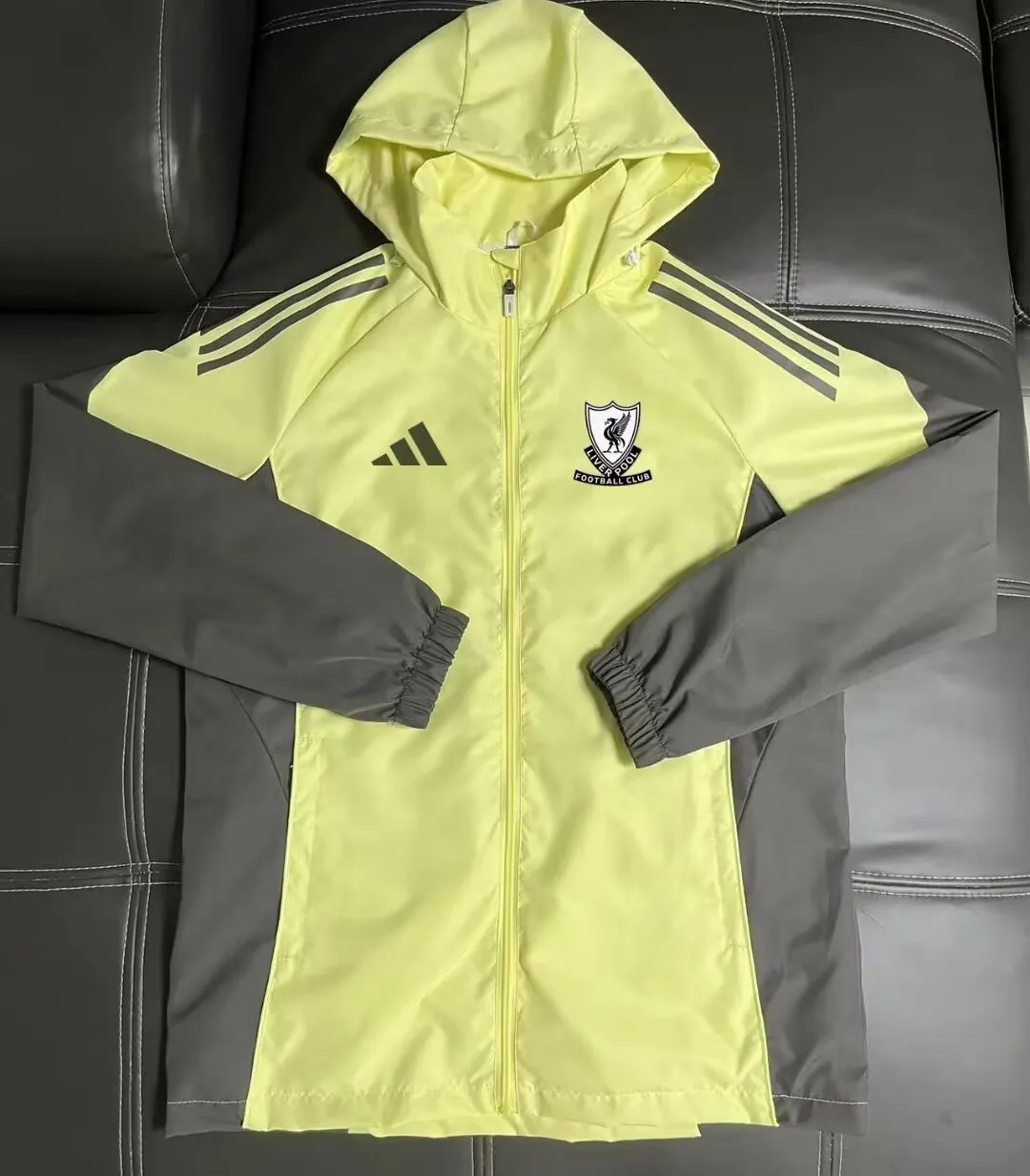 Liverpool Football Wear Windbreaker Liverpool Football Wear Windbreaker