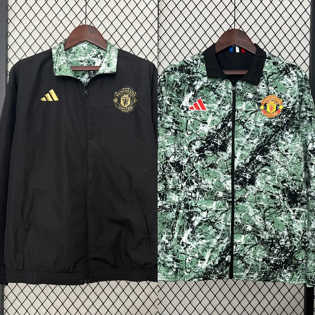 Manchester United classic lining with logo