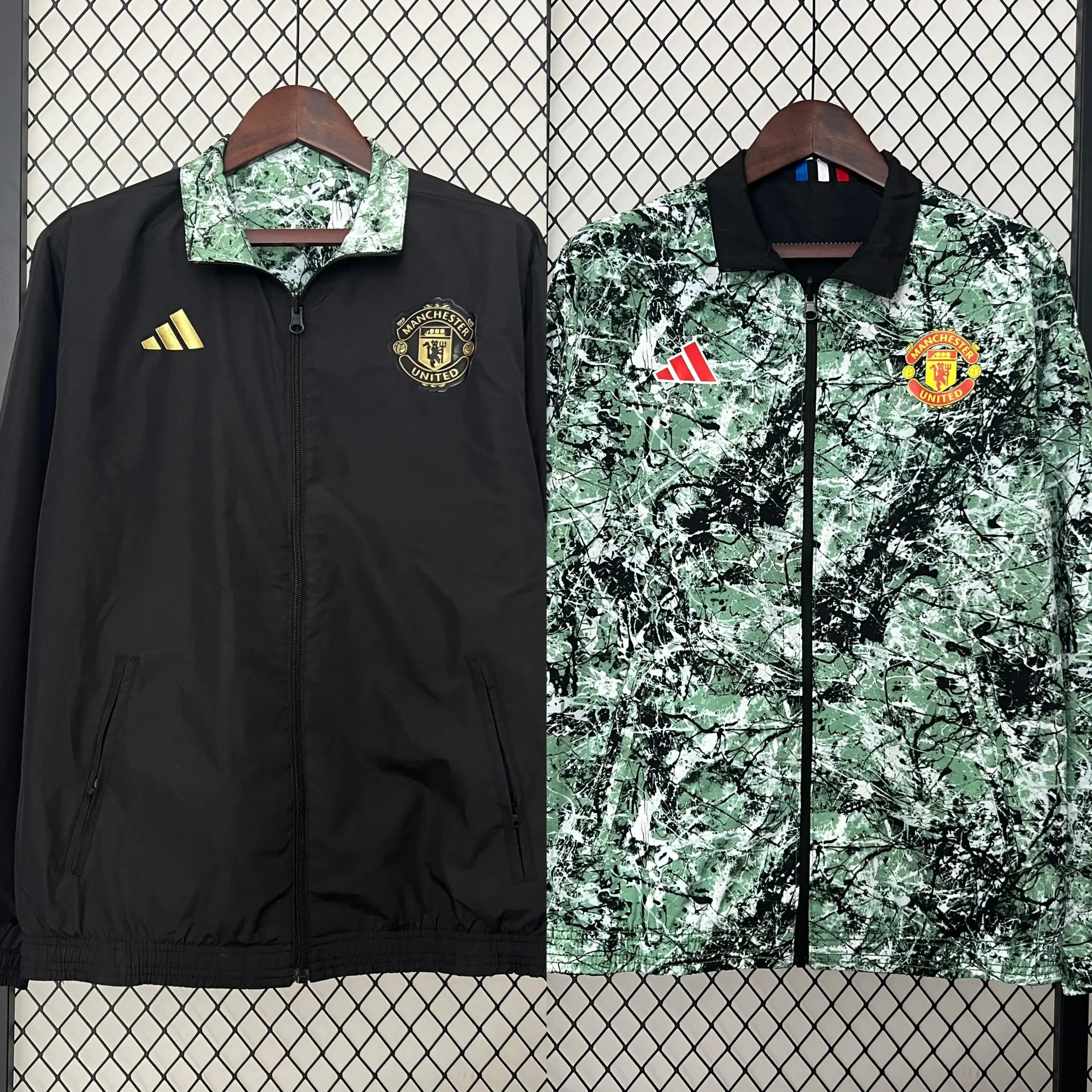 Manchester United classic lining with logo Manchester United classic lining with logo