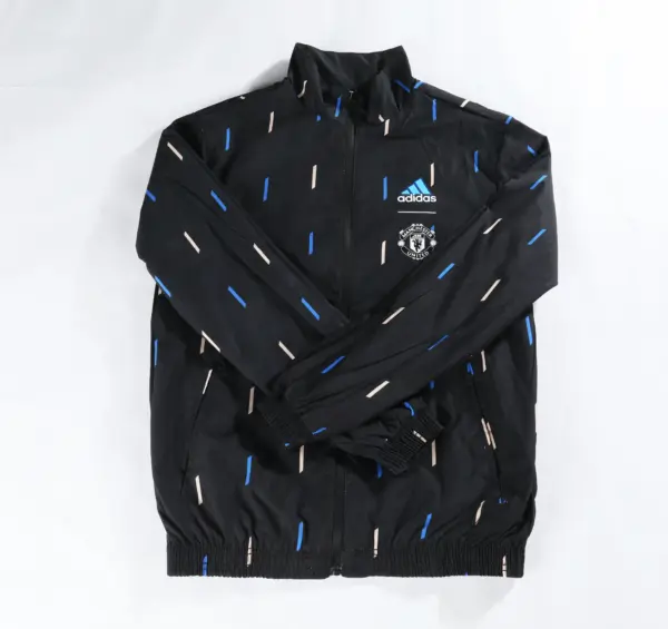 Manchester United embroidered reversible trench coat Manchester United embroidered reversible trench coat