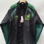 Mexican black and green single-sided embroidered trench coat