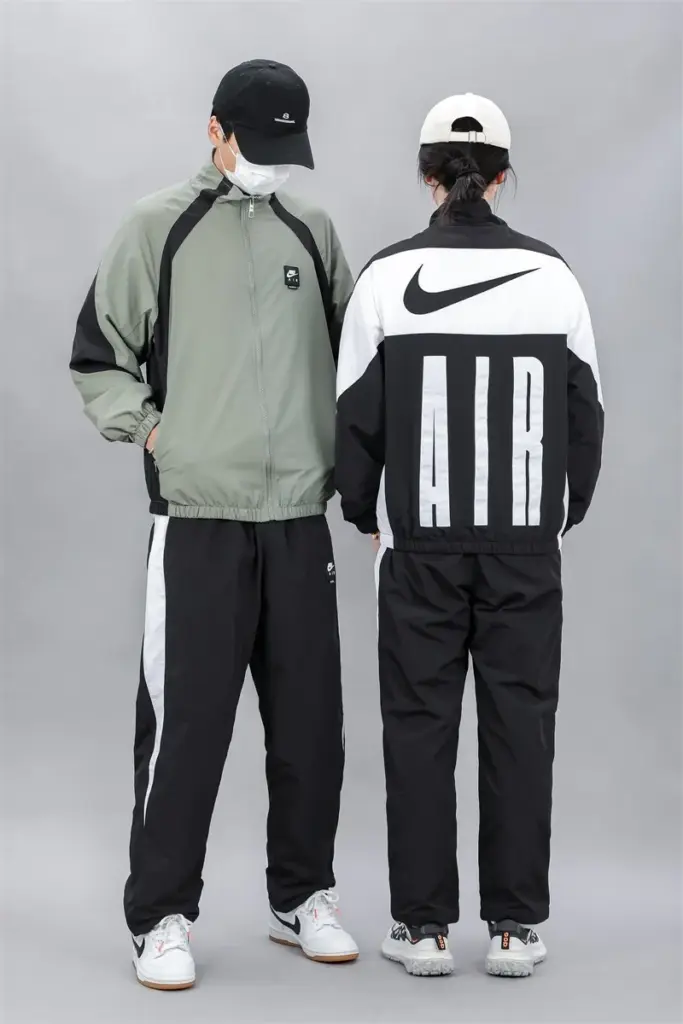 New Nike suit 0881140