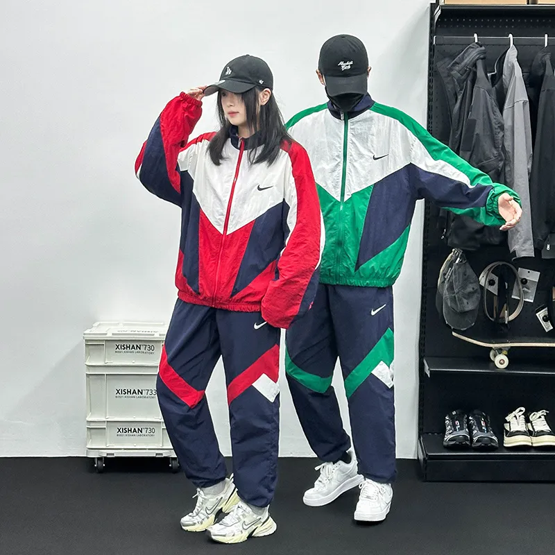 New Nike windbreaker 052285 New Nike windbreaker 052285
