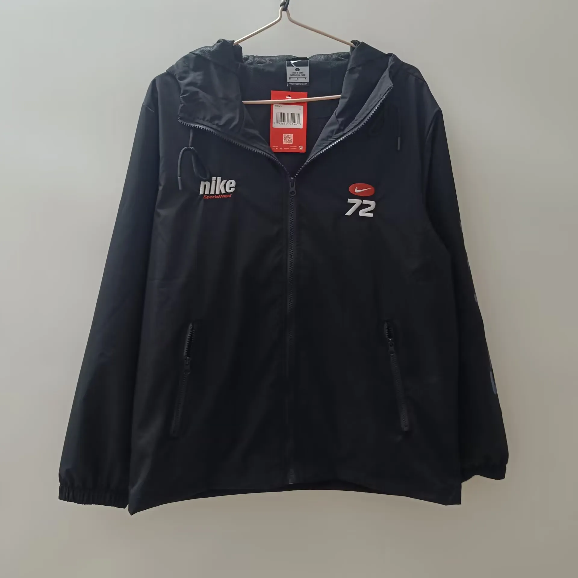 New Nike windbreaker black 157180 New Nike windbreaker black 157180