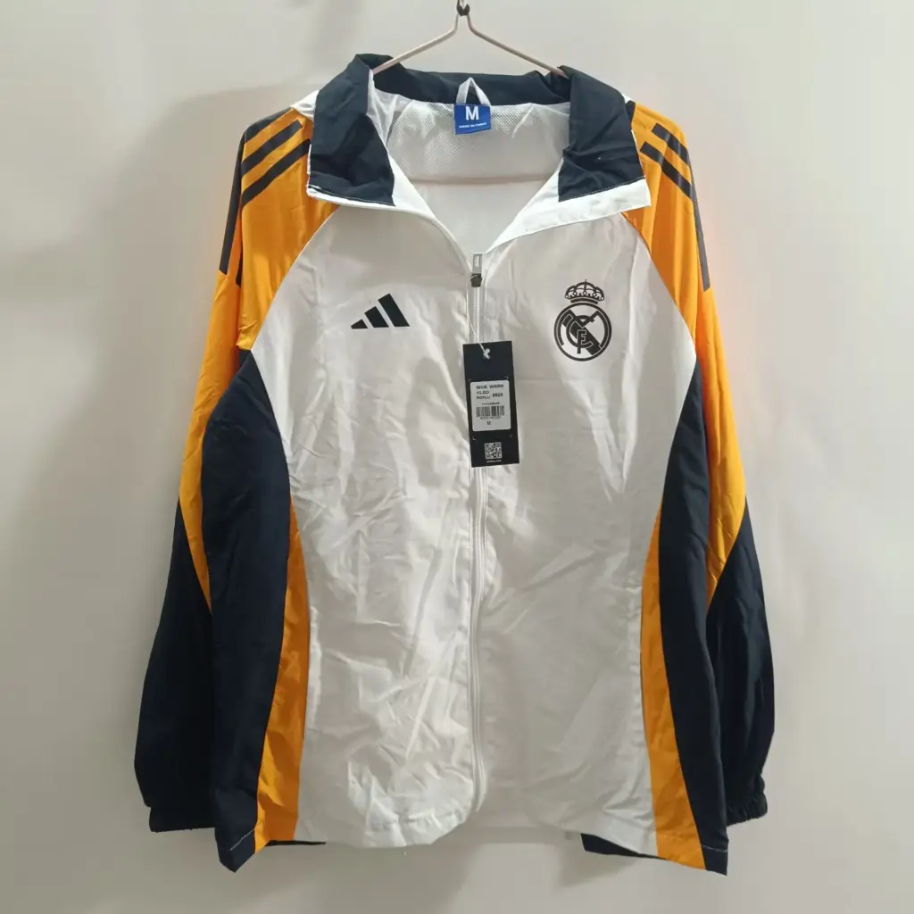 New Real Madrid white hat mid-length style