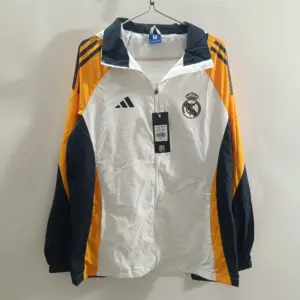 New Real Madrid white hat mid-length style