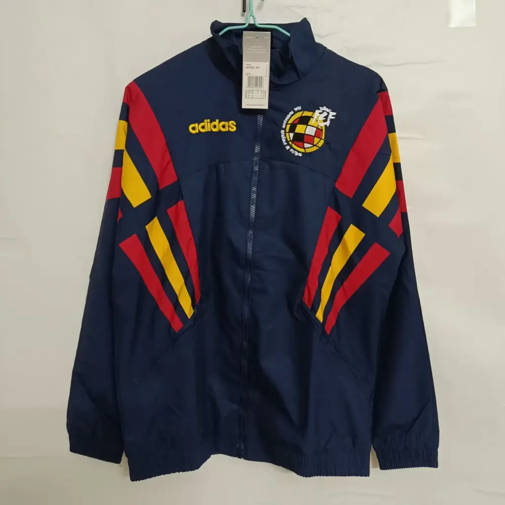 New Spanish Embroidery 585