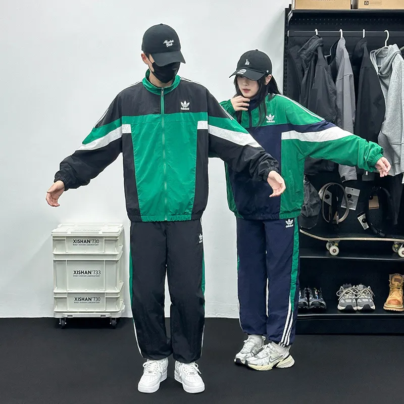 New clover couple windbreaker 379990