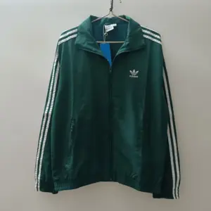 New clover green windbreaker 241580
