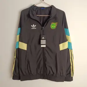 New style Yamaga black windbreaker