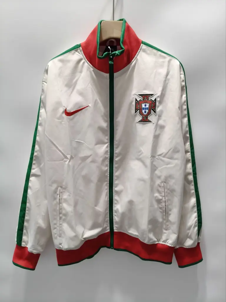 Portuguese beige vintage single-sided embroidered windbreaker