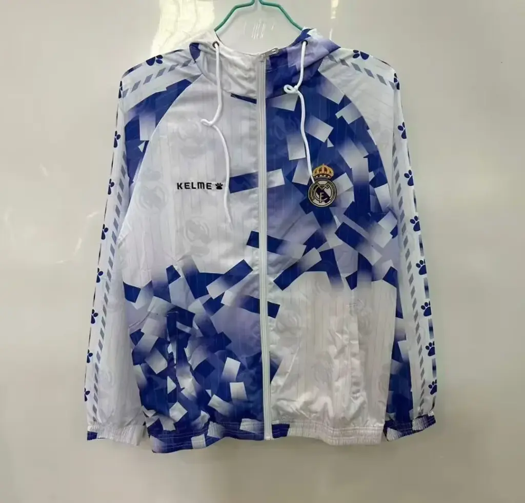 Real Madrid retro embroidered version of windbreaker 05285