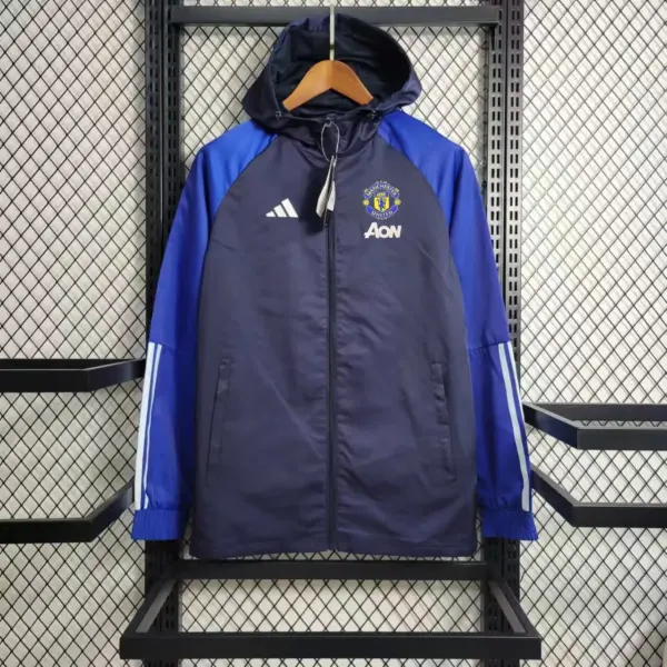manchester united blue