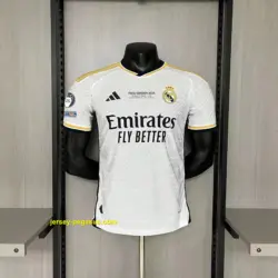 Player Version Real Madrid home FINAL CHAMPIONS