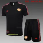 2526 short-sleeved Manchester United black retro version-Manchester Unite