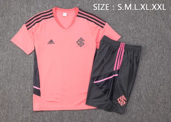 Short-sleeved 2223 Brazilian International Pink (with cropped pants)